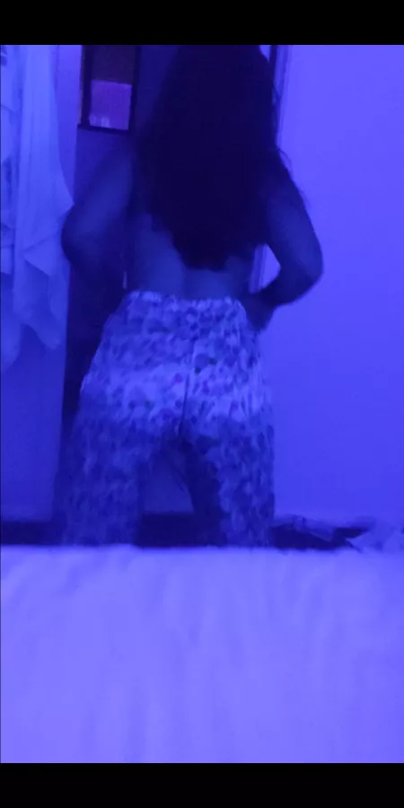 Would you spank me and handle me if I asked nicely? 😇 by Leather-Piece5228