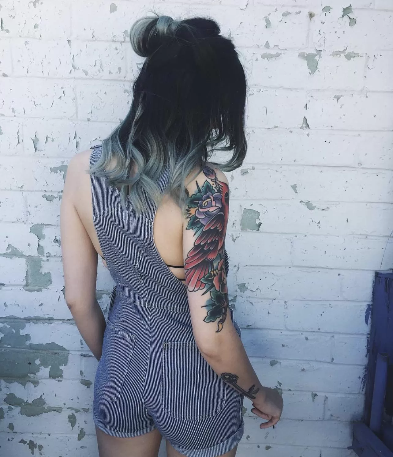 Would you stare if you were behind me in public? posted by eelpiee