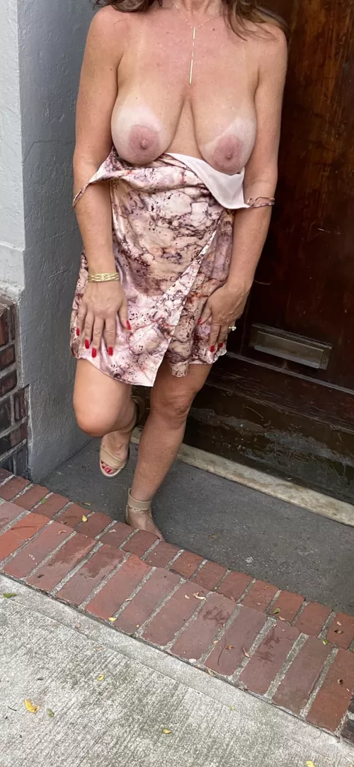 would you stop and say hello! by exceptionaltaste777