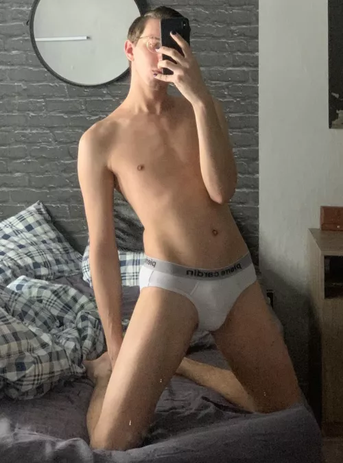 would you stretch me out?🙈 by aladyasov2