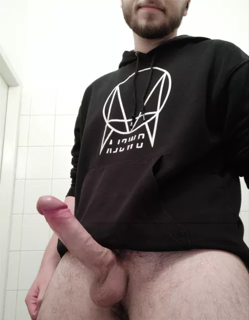 Would you suck a Czech cock? by BiomechanicalHuman