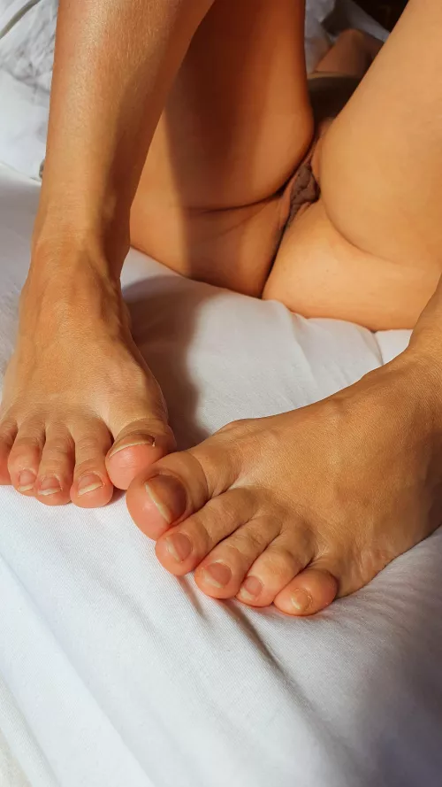 Would you suck my toes or labias? by MinervaSmallFeetWife