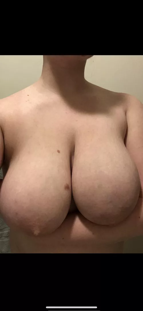 Would you suck? by Arieldivine