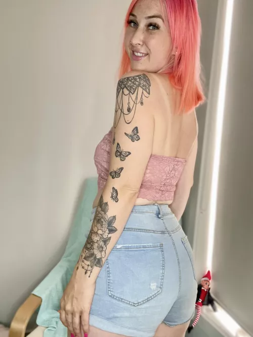 Would you think I was hot if you saw me at the park with the kids? by home_alone_mum2