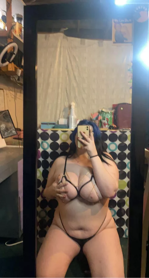 would you use a slut like me ? by jaylynsb