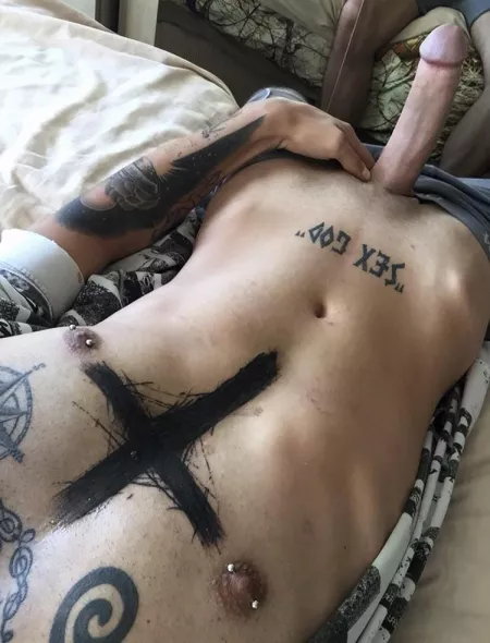 Would you worship me? 👅😏 by 20DonJuan20