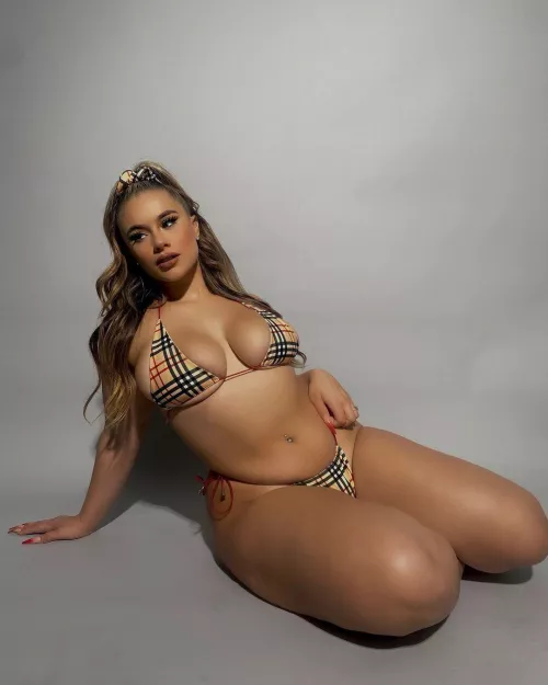 Wow by Onlyfansexclusives