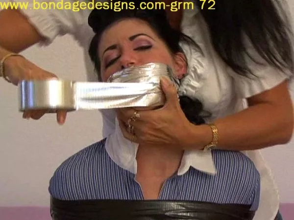 Wrapping her head by pBondage