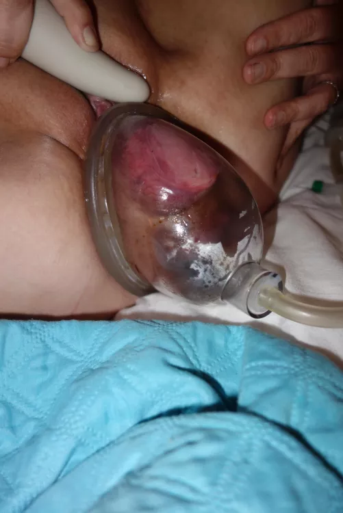 Wrecking mom’s sloppy pumped holes by jonmja