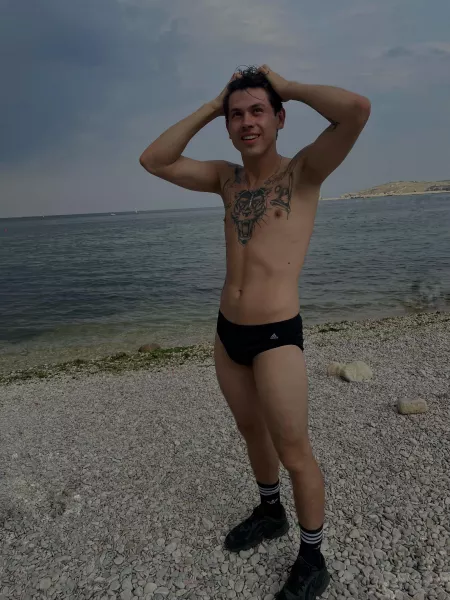 Write me by ravel_ravel