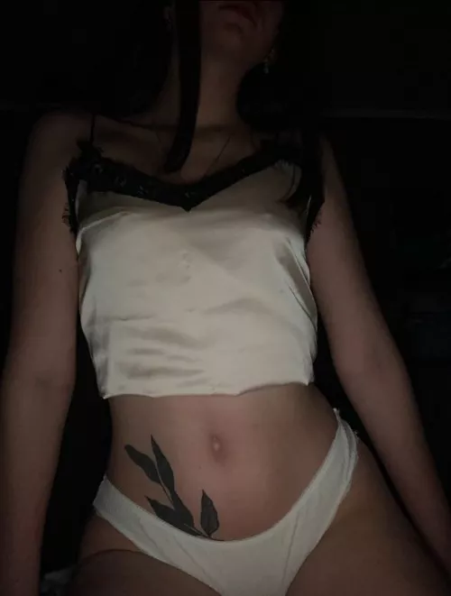 Write soon, I'm ready for an evening blowjob, aren't you? 💋👅My throat is warm and deep, and my buns are hard and firm.😋💥🍆 Free trial Link in comm by Nickflatfat