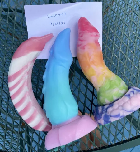 WTS small nox, small banana, med Kelvin by louloomoo