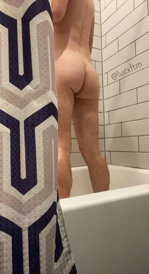 wwyd if you saw my ass poking out of the shower curtain like this? by lucxftm