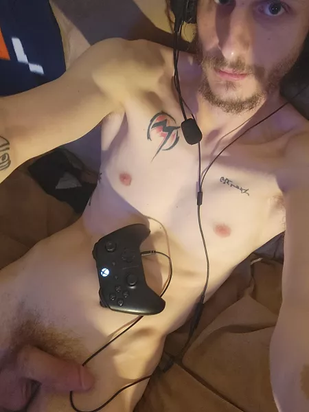 Xbox anyone?[m] by IllustriousWater0