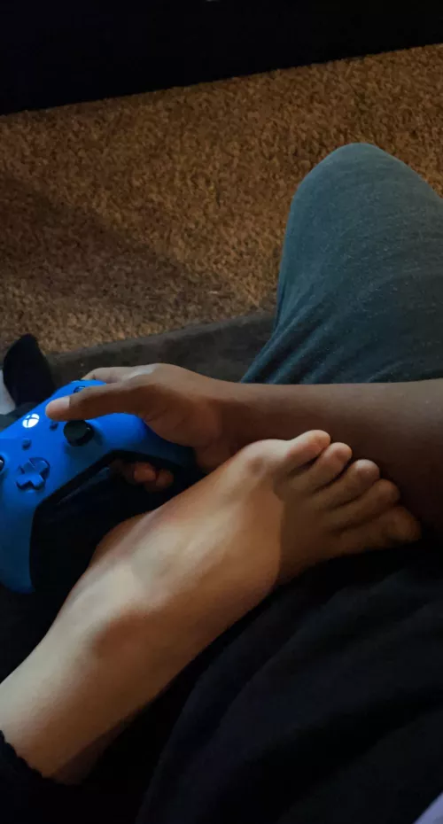 Xbox & Foot Date? by megsmokes95