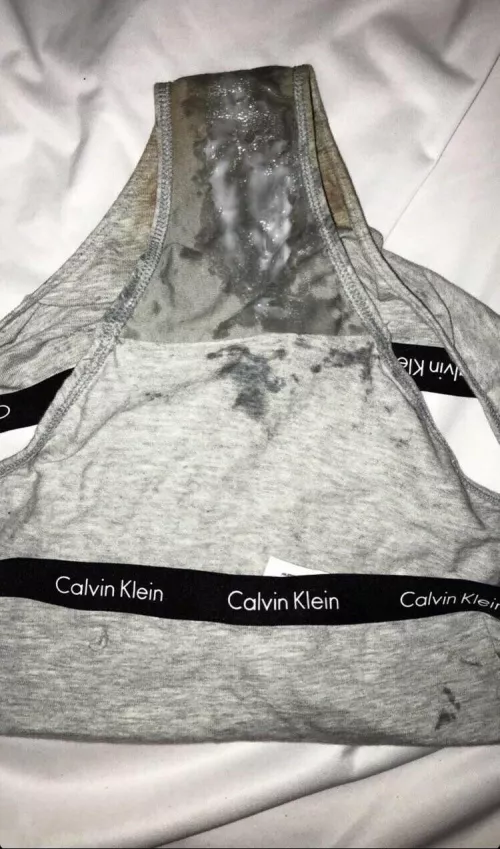 xmas panty deals ☠️ creamy✨sticky✨strong scented✨tracking number included 😉 Kik me @cateyes76950 or snap me @teenn to check out my filthy panty drawer !!🥰 NO PREVIEWS! 🍭 by findombaby6969