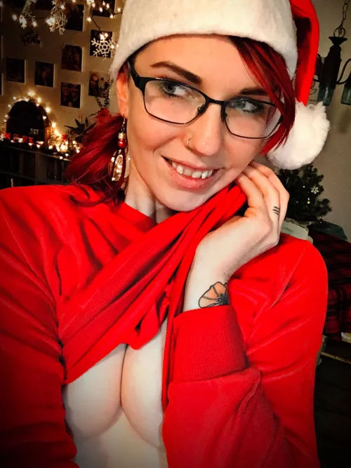 Xmas tities by Ember_rayne90