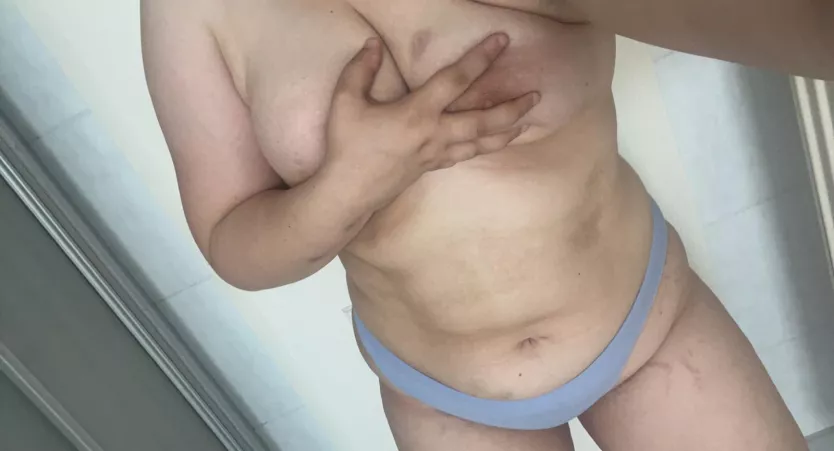 Xtra horny xtra naughty chick for you ;) by Russian-babe