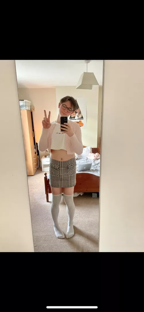 xX Tummy Tuesdays! Xx by An_English_Femboy