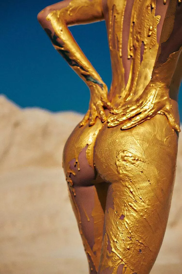 y 0 posted by MrLunar__