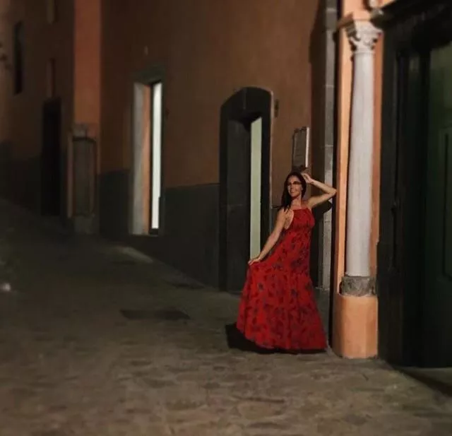 Y U so far away?😭 posted by Rick_Paul_Astley