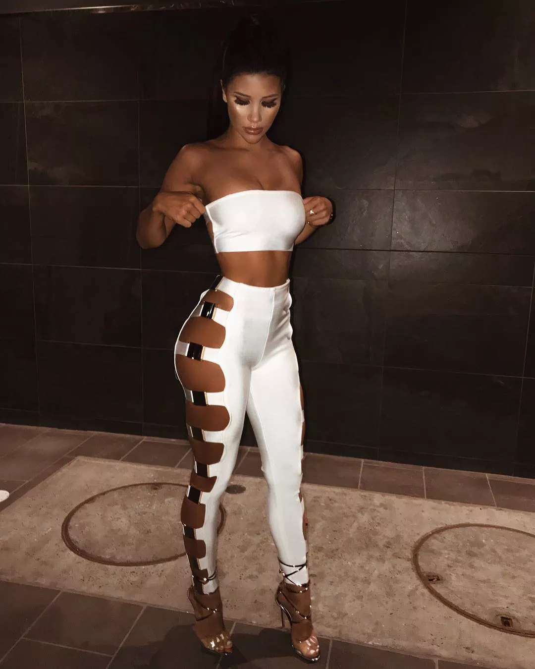 Yagan Moore rocking this outfit! posted by WhoredrobeMod