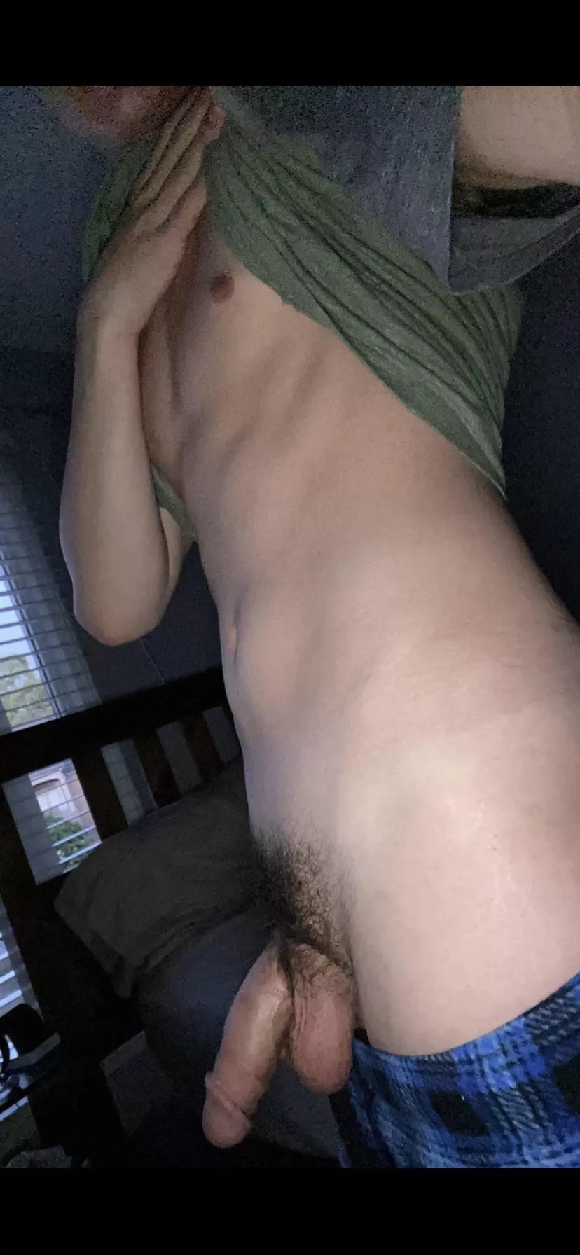 y’all like? dm for more ;) posted by collegetwink02