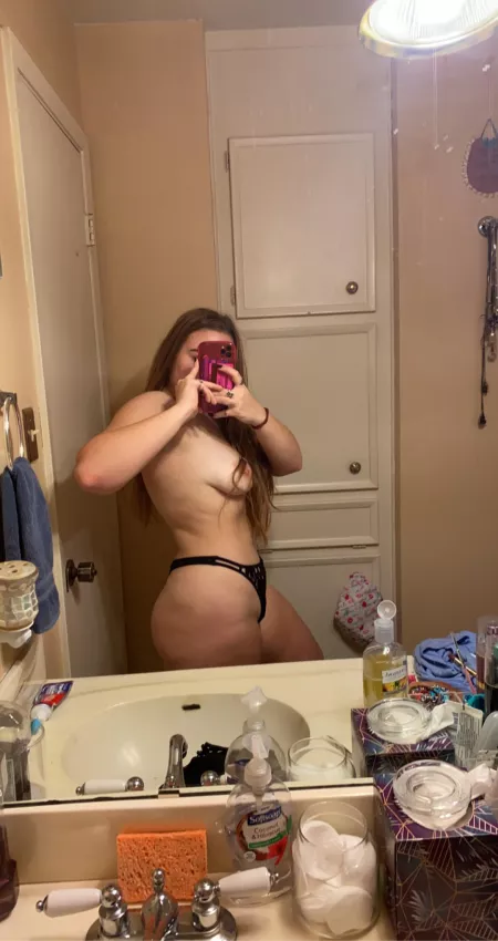 Y’all like post workout selfies? by natbat420