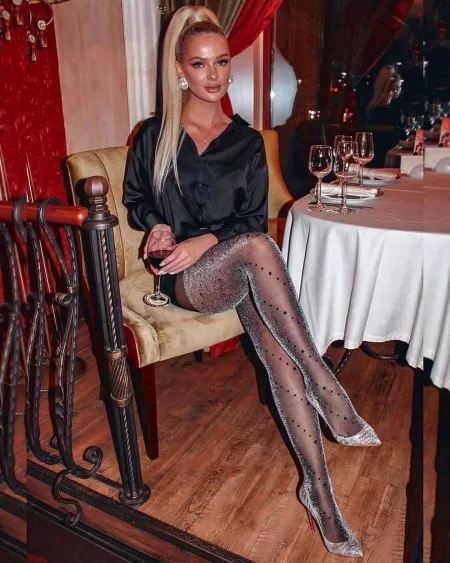 Yana by BOOOOOOOBIES