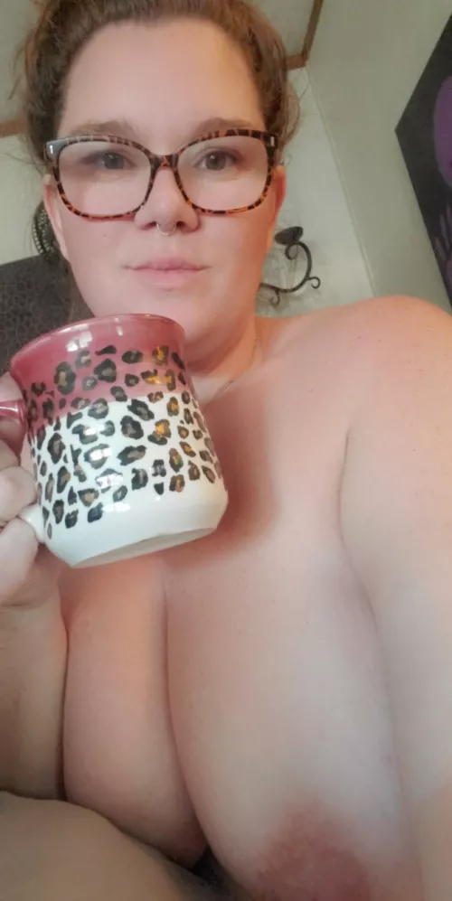 Yayy, finally verified here!! by RoxyDover