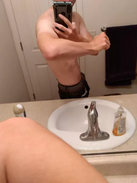 Yeah, the tanline is awful, I know by Pizzaboy_2001