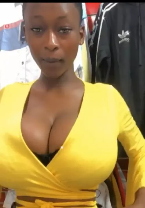 Yellow wrap by FizzyOrangeJuice