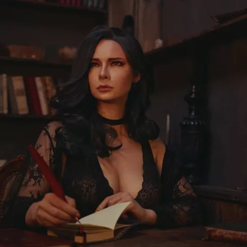 Yennefer of Vengerberg, cosplay by JannetIncosplay.~ by JannetIncosplay