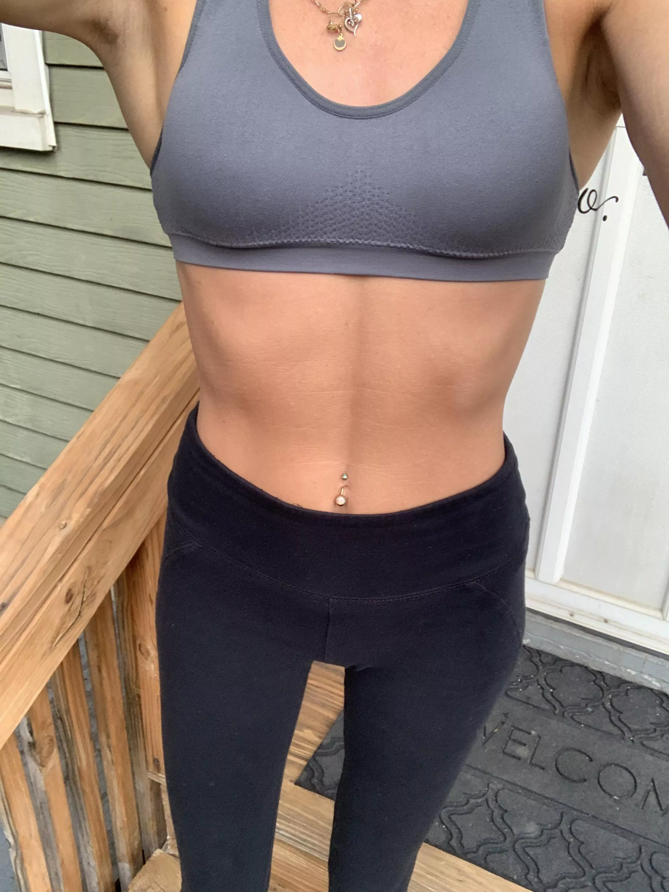 Yep I’m tiny and I know it and push up bras are the best for tiny titties posted by hollisterqueen