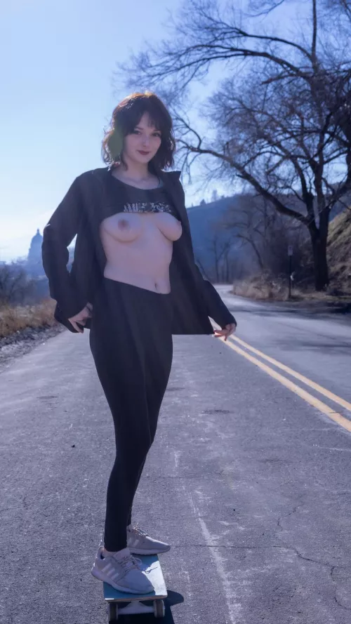 Yes they do bounce as I ride by TJD985