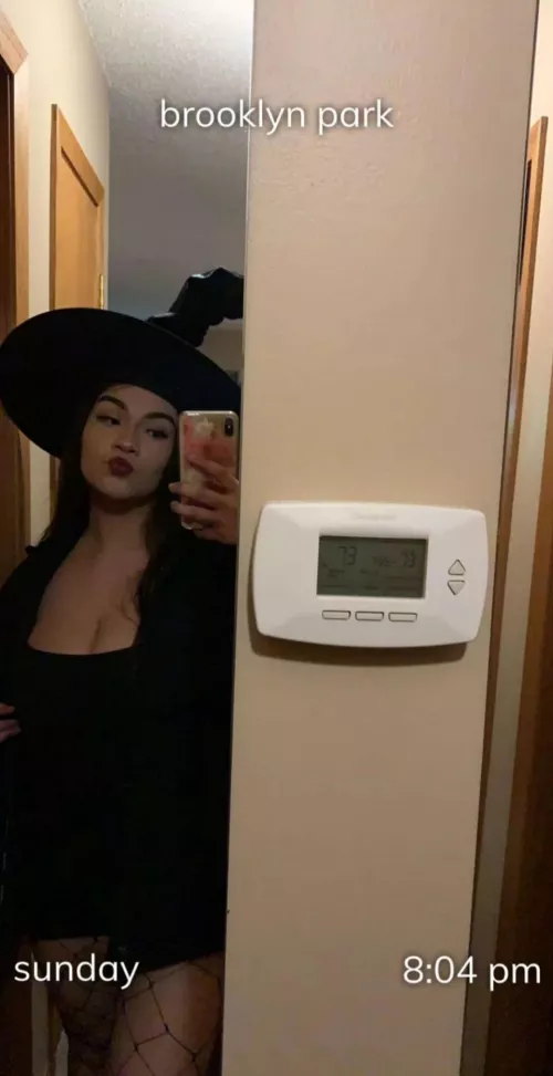 Yesterday's costume by roblocargo