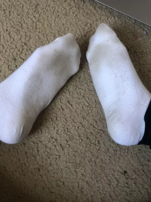 Yikessss by tiptoe_kitty