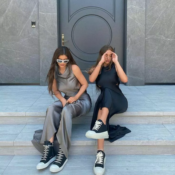 Yin and Yang posted by ksithebeast2