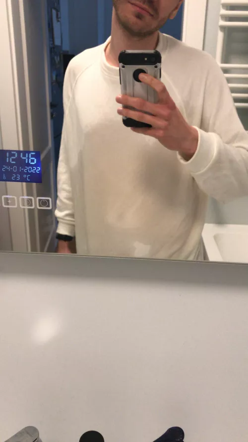 Yo, can somebody explain to me how upload video from red gift or whatever its call? So fcking drunk xD by ChatonBlanc99