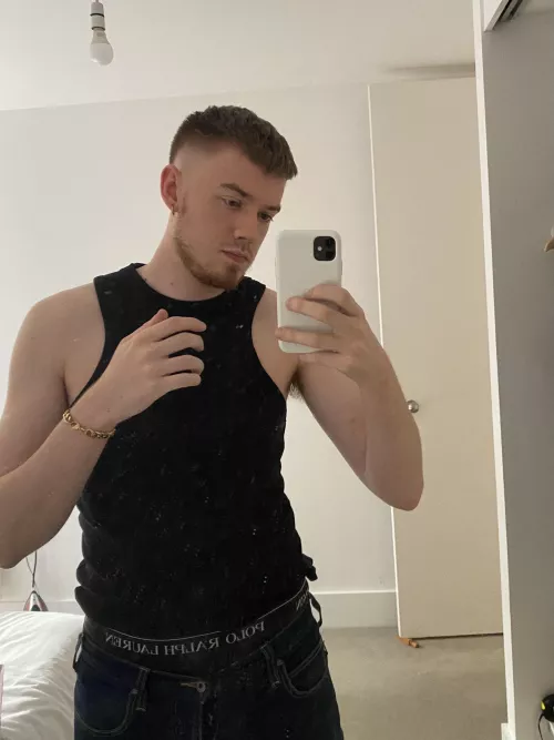 Yoooo 🙈 by biguncutlad