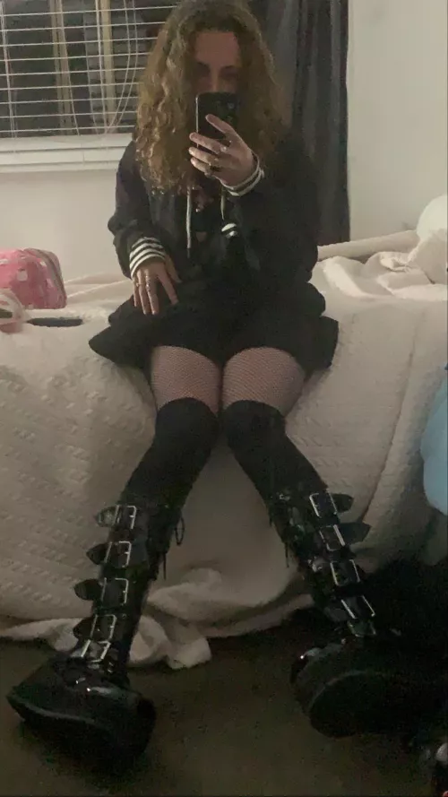 yoooo i’m like actually really happy with this fit :3💖💕💖💕💕✨ by pull_my_eyes_out