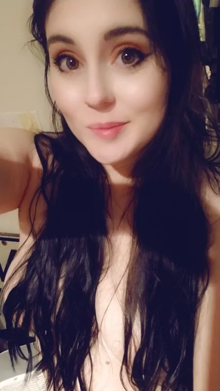 You all like me more than the other subreddits do, so hey again🥺🙈❤ by little-fae