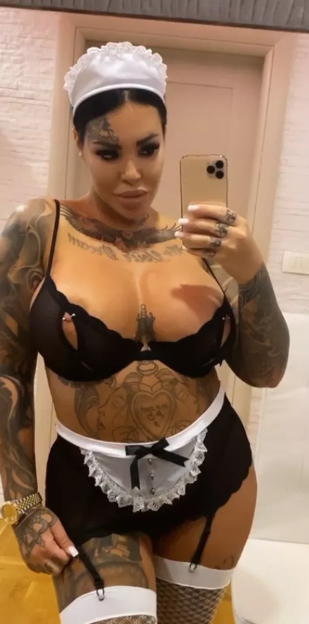 You boys need a little cleaning? by FitGirl95_