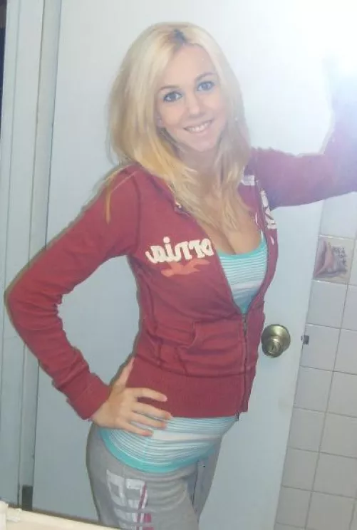 You came so deep in me 🤭 by PrincessPiee