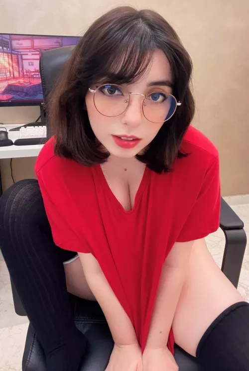 You can look down my shirt all you want by defiantpanda0