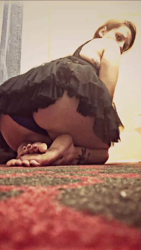 You can only see up my skirt a little. by goddessdestiny22