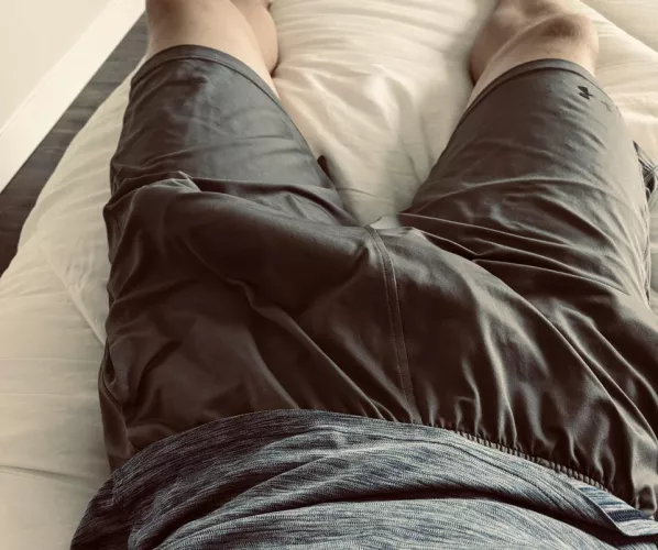 You can tell everybody by Ch1llB1ll1ona1re