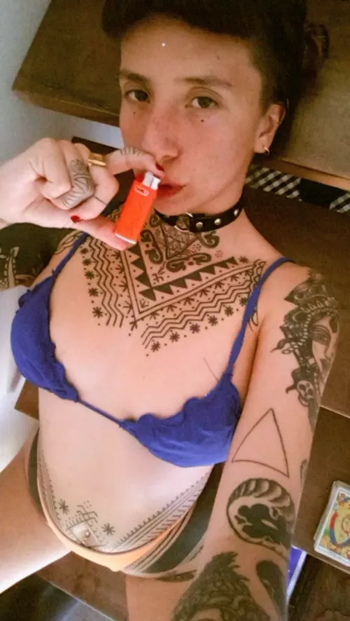 You cannot think that you will give satisfaction to a goddess like me. you really need to be in chastity[domme] by mermaid_vico