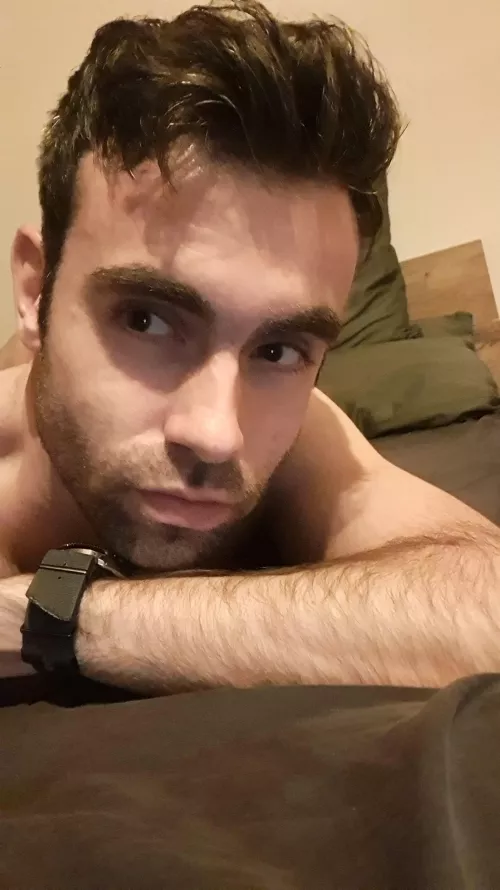 You can't see I'm naked by NightPlayer92