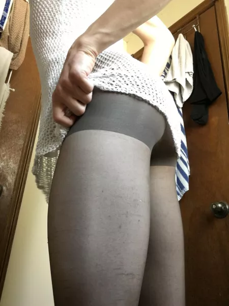 You dont deserve to see my perfect body sissy, until your training is done. by GoddessArch888